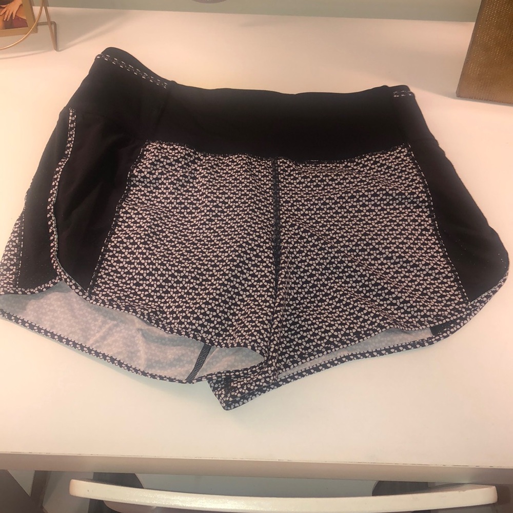 Lululemon real quick short